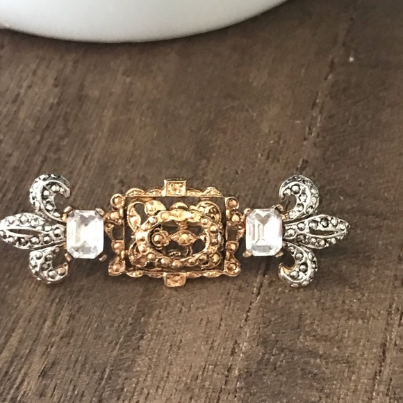 Vintage Womens Brooch Pin in Silver, Gold, and Stone setting - Picture 1 of 10